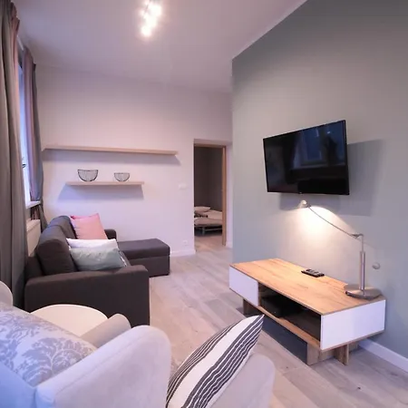 公寓 Brandy - Apartament Srodmiescie 格丁尼亚